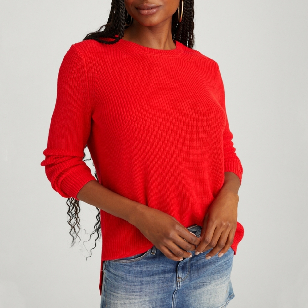 525 America Emma Pullover in Lipstick red Knit